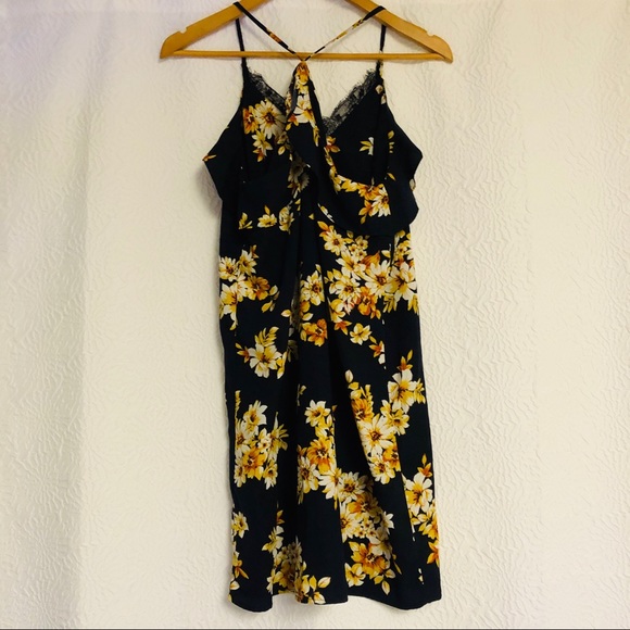 Floral Dress - Picture 2 of 4